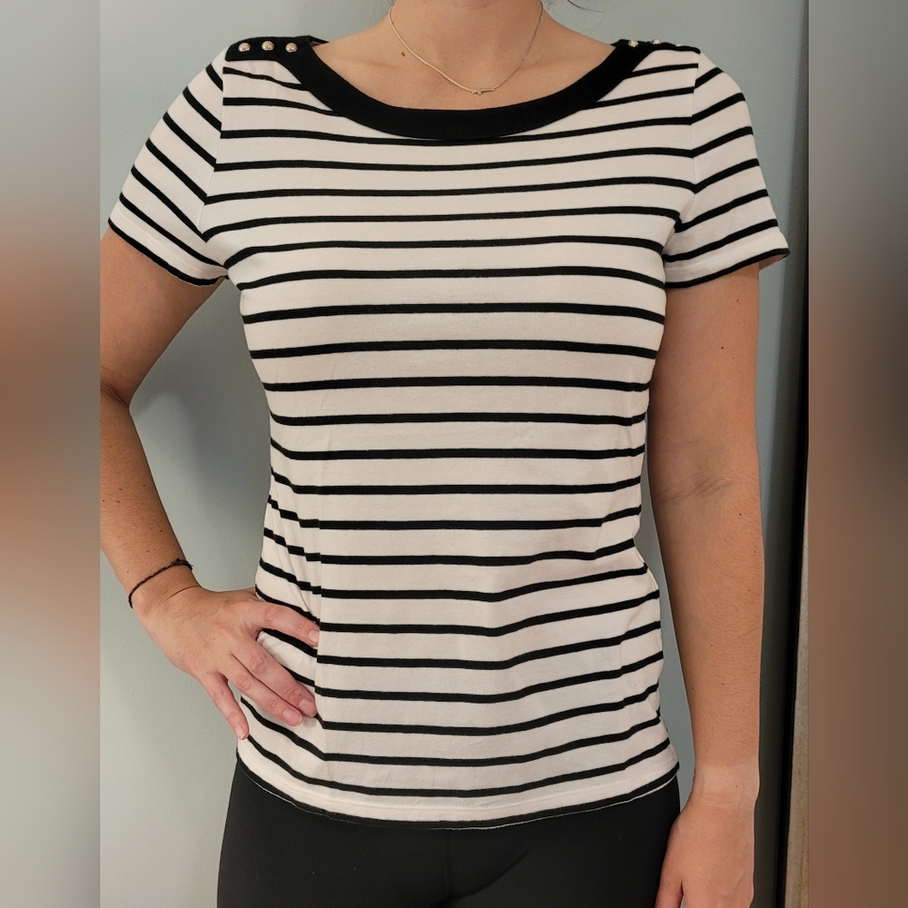 White House Black Market Skirt in Size M. Black & White Stripe